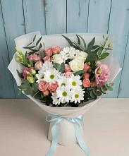Букет цветов из:  Розы, Лизиантусы и Хризантемы в Лазарево