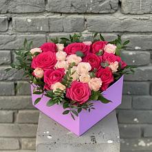 Цветочная композиция из Розы в коробке в Лазарево