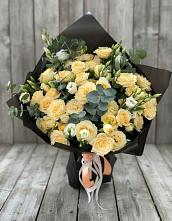 Букет цветов из:  Розы и Лизиантусы #REPLACE_PRED# Лазарево