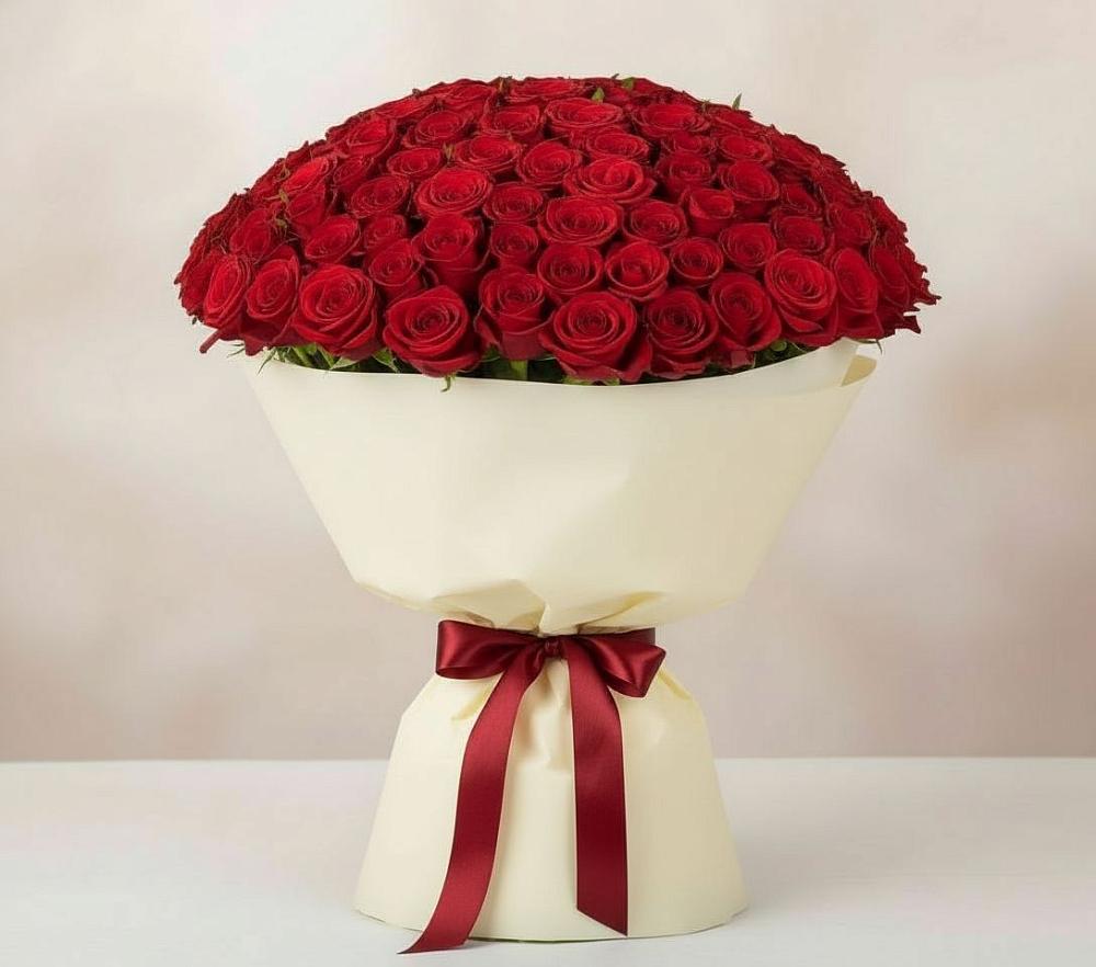 Букет 101 Красная роза Милано в Лазарево