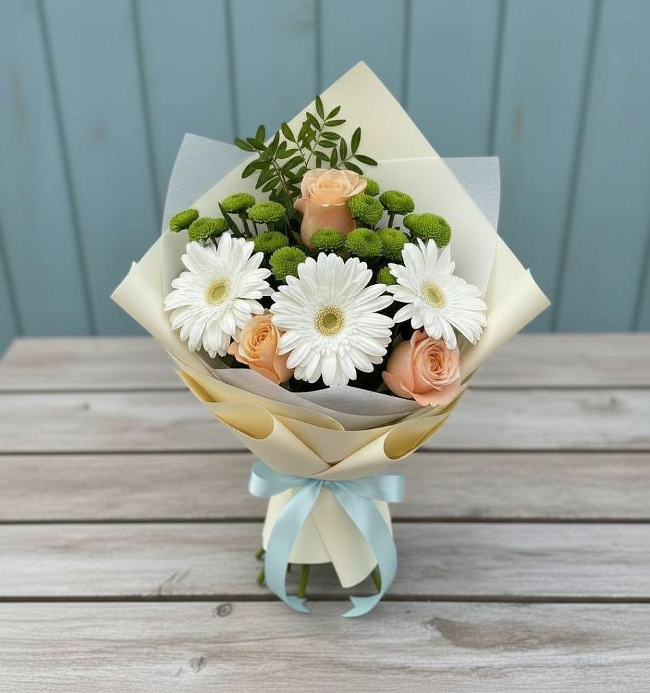 Букет цветов из: Герберы, Розы и Хризантемы в Лазарево