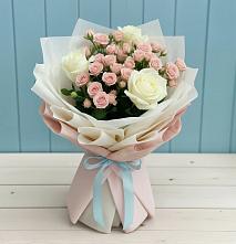 Букет цветов из:  Розы #REPLACE_PRED# Лазарево
