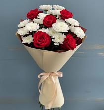 Букет цветов из:  Розы и Хризантемы в Лазарево