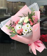 Букет цветов из:  Розы, Лизиантусы и Хризантемы в Лазарево