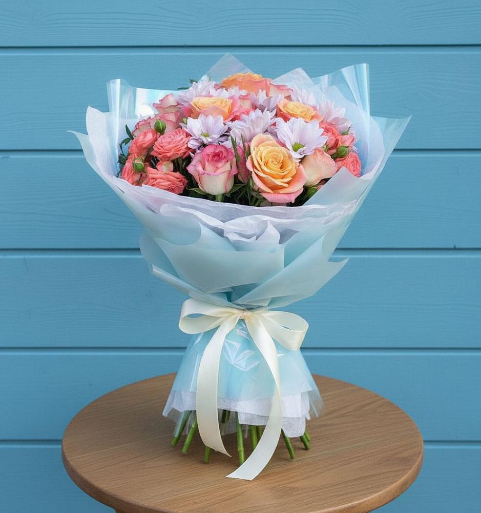 Букет цветов из: Хризантемы и Розы в Лазарево