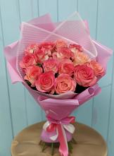 Букет 15 Розовых роз Равель в Лазарево