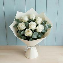 Букет Белые розы в Эвкалипте в Лазарево