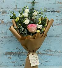 Букет цветов из:  Розы и Лизиантусы #REPLACE_PRED# Лазарево